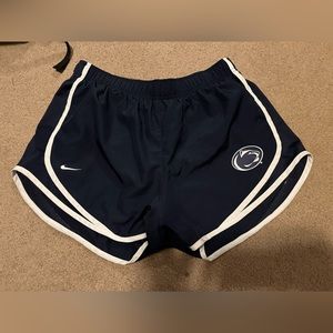 Nike women’s tempo running shorts